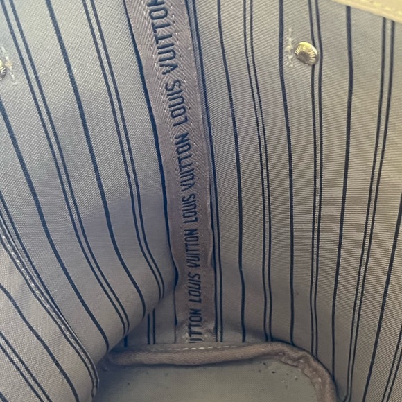 Louis Vuitton Authentic LV PM Neverfull - Picture 14 of 16